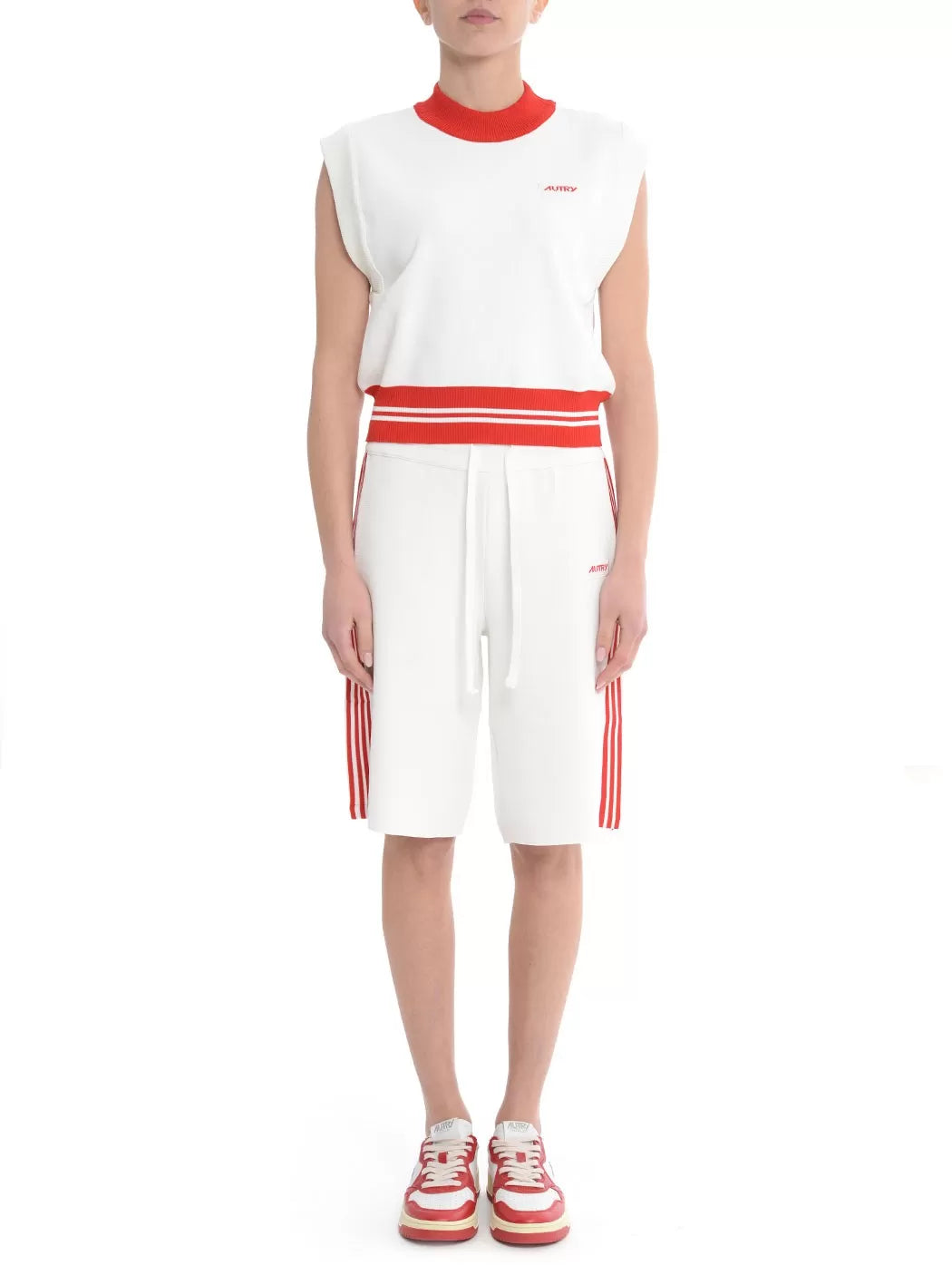 Autry Shorts In White Viscose