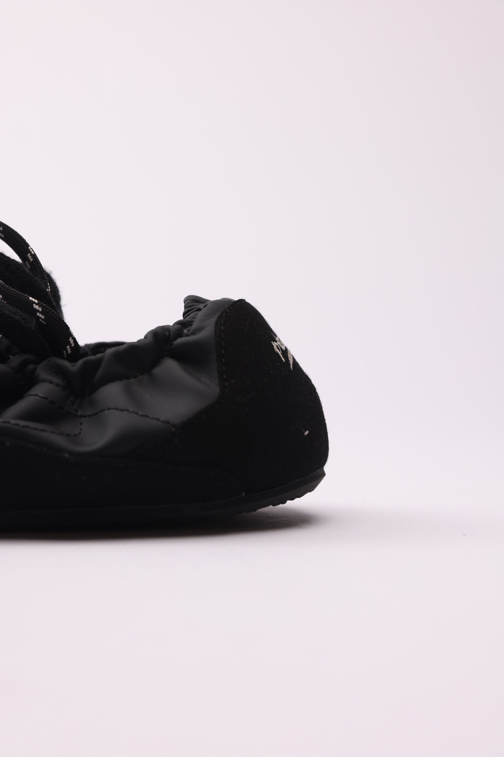 BLACKOUT
