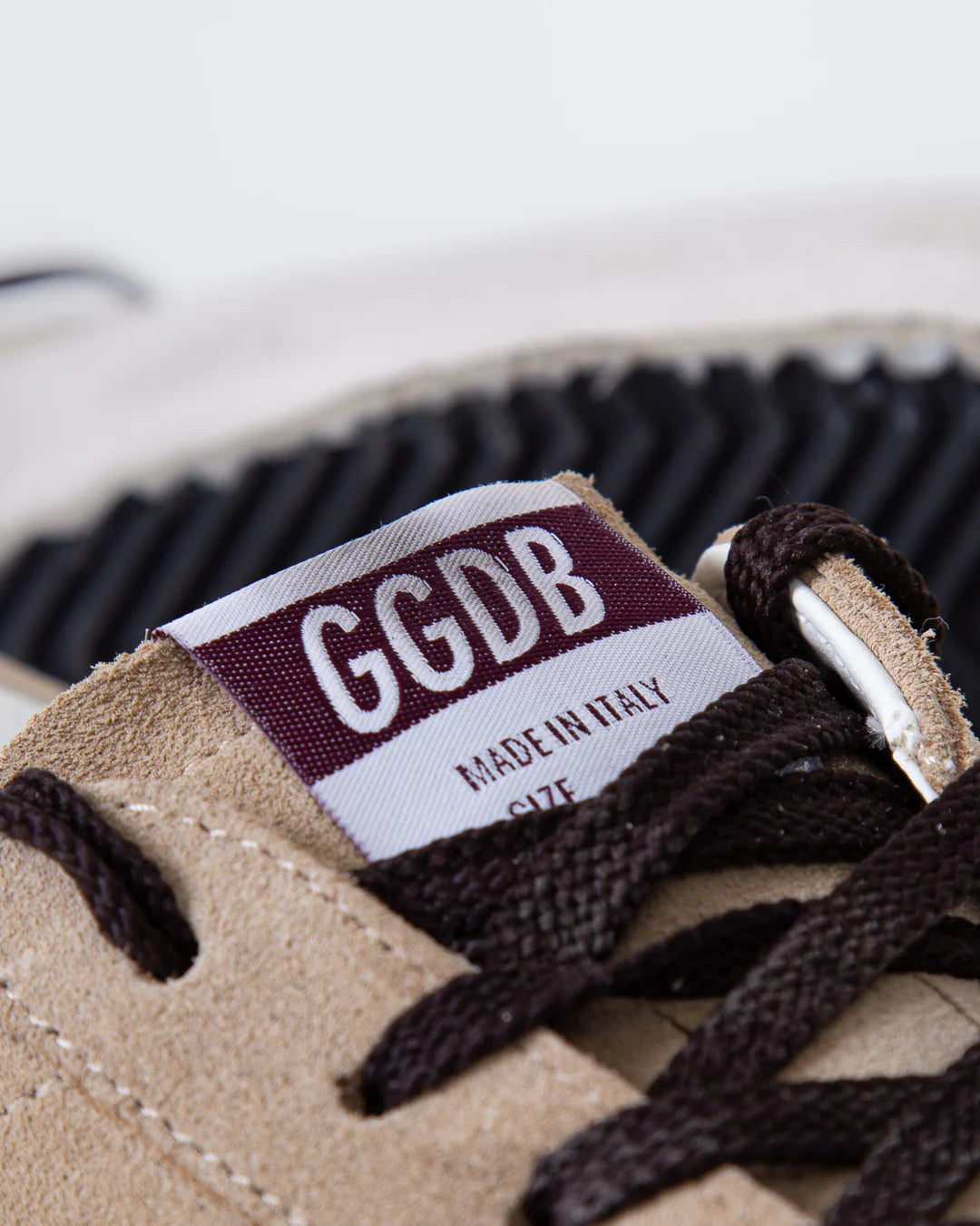 BEIGE LEATHER STAR SUPER-STAR