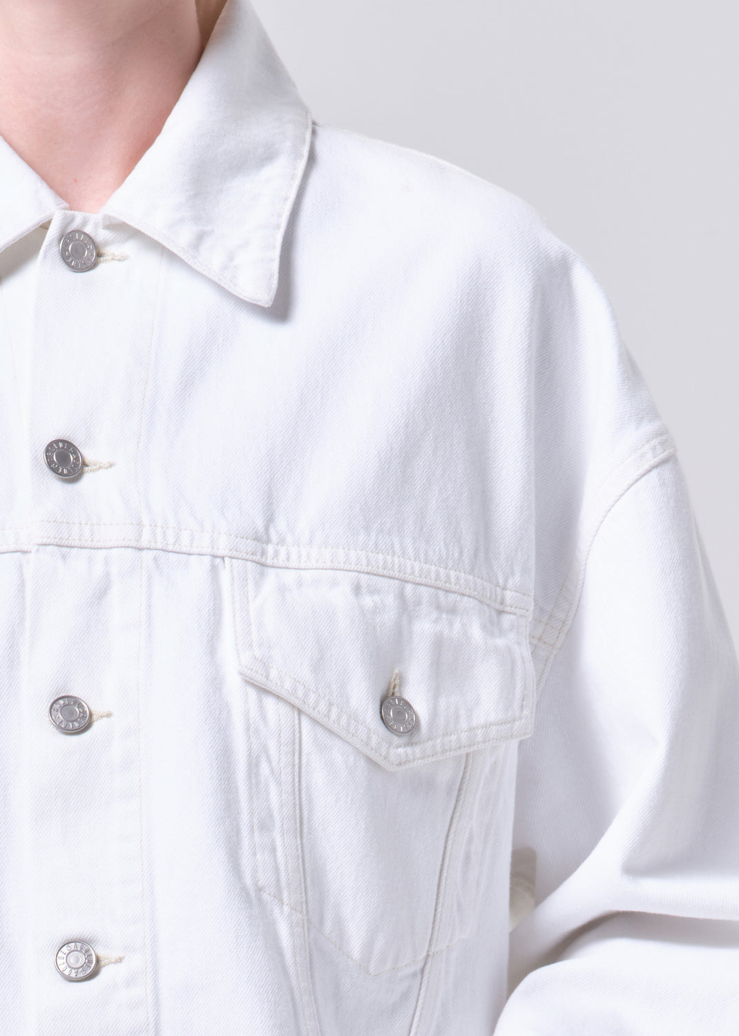 PALMER JACKET
IN MILKSHAKE