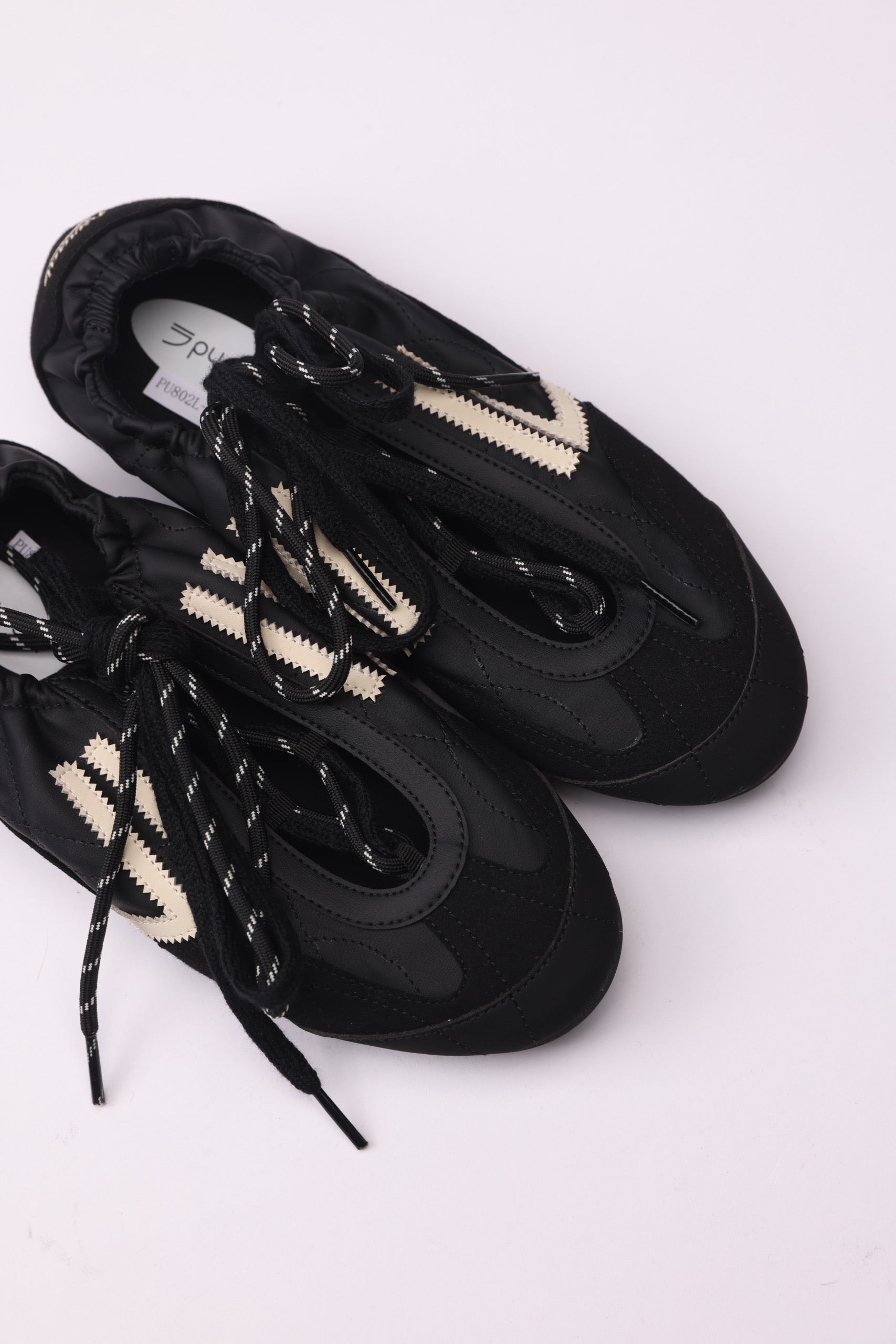 BLACKOUT