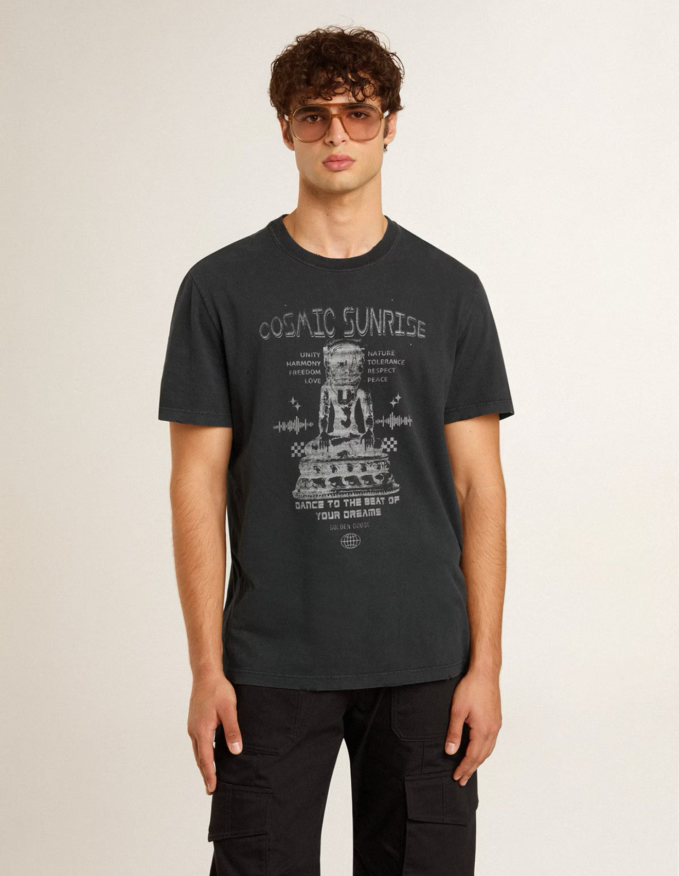 Men’s worn-black cotton t-shirt with print