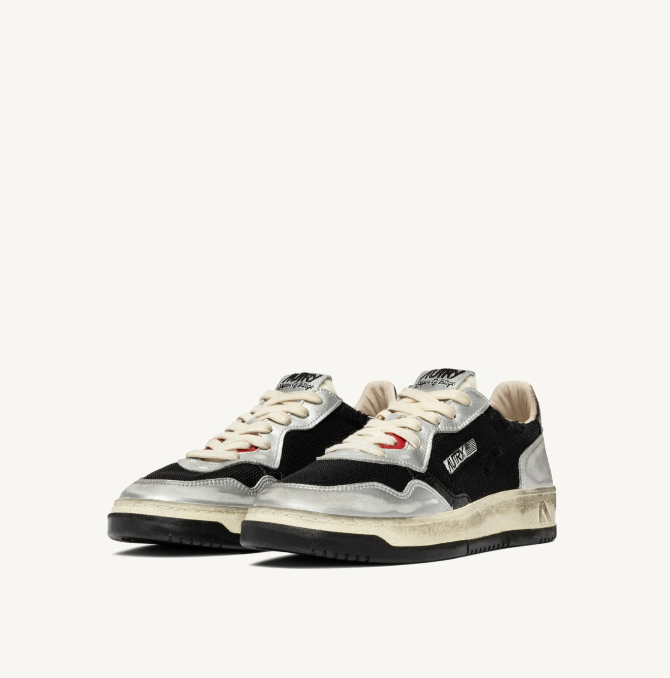 Medalist super vintage sneakers