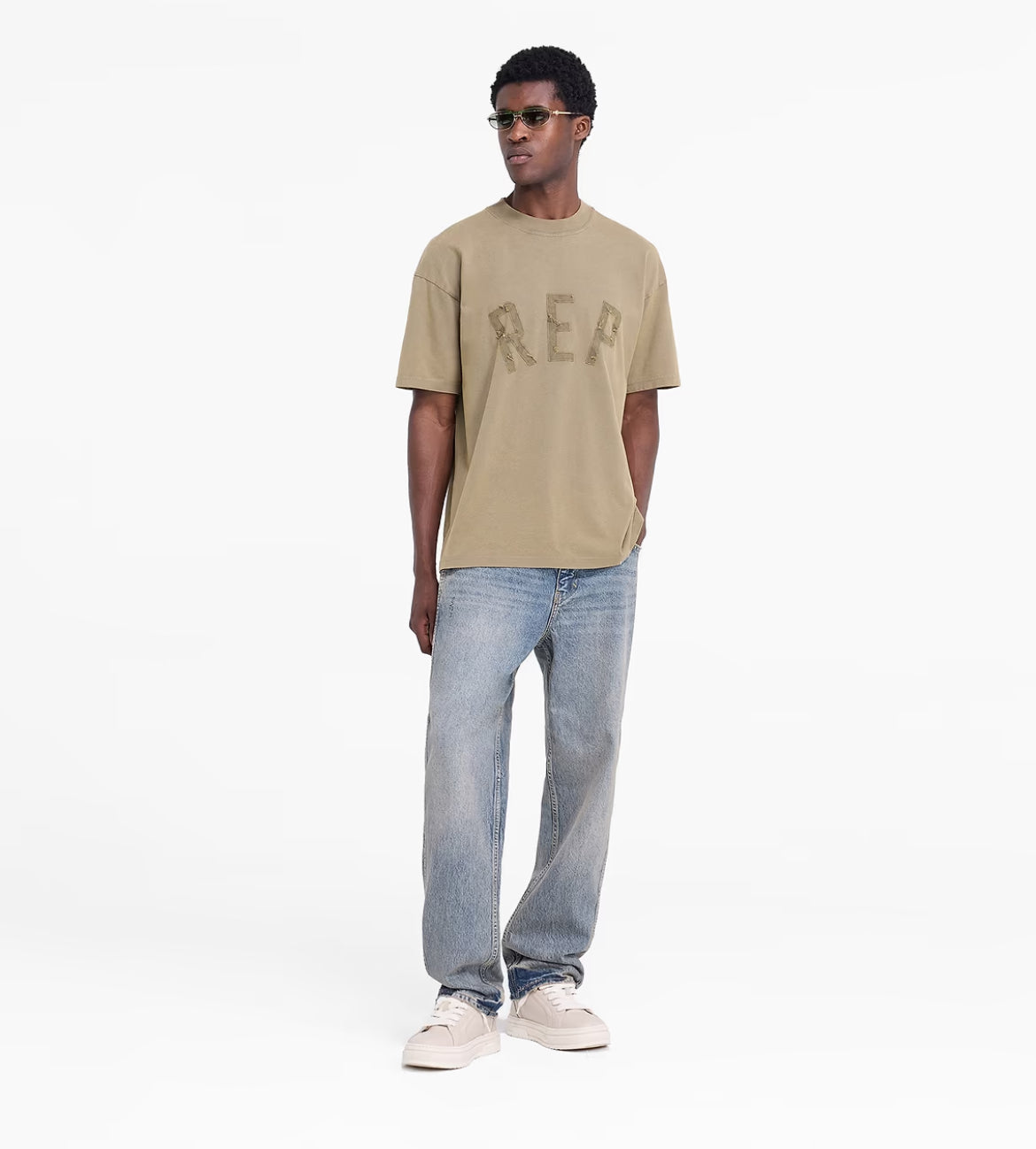 Rep Applique T- Shirt Fawn
