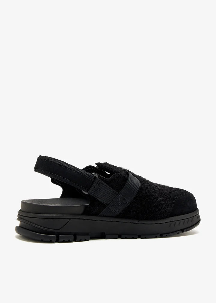 Area sandals