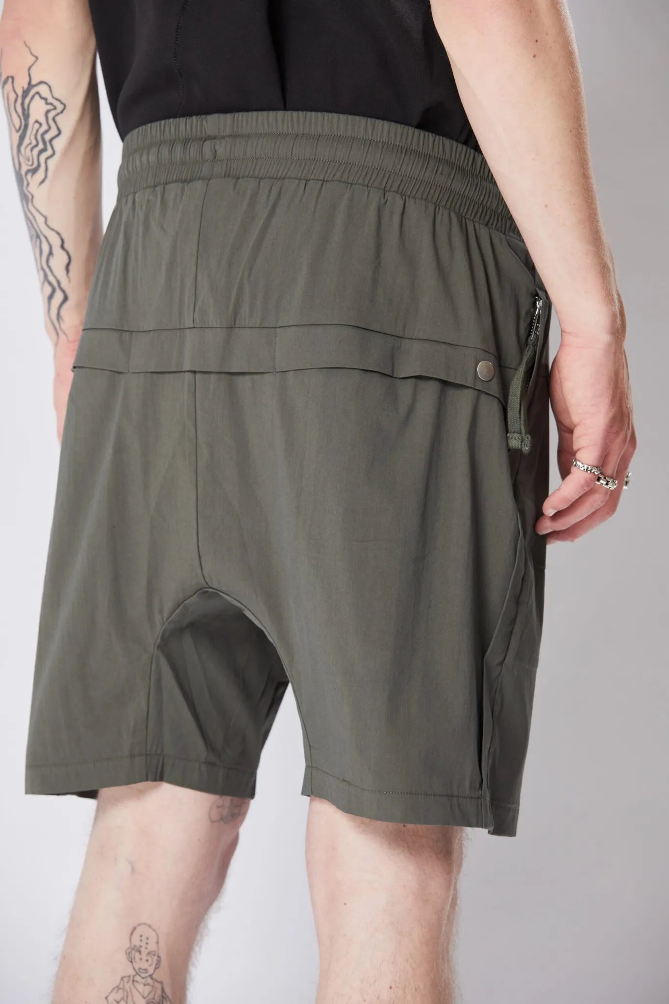 Drop Crotch Shorts - Green
