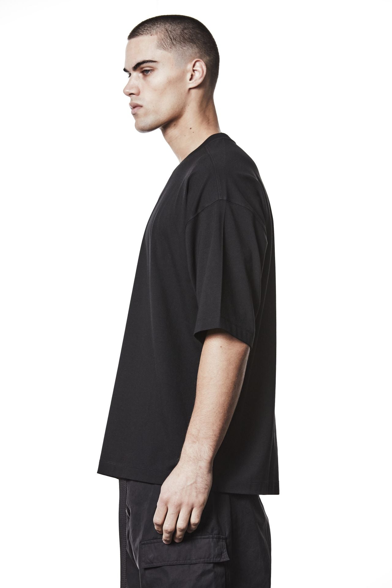 Black T-shirt mts881