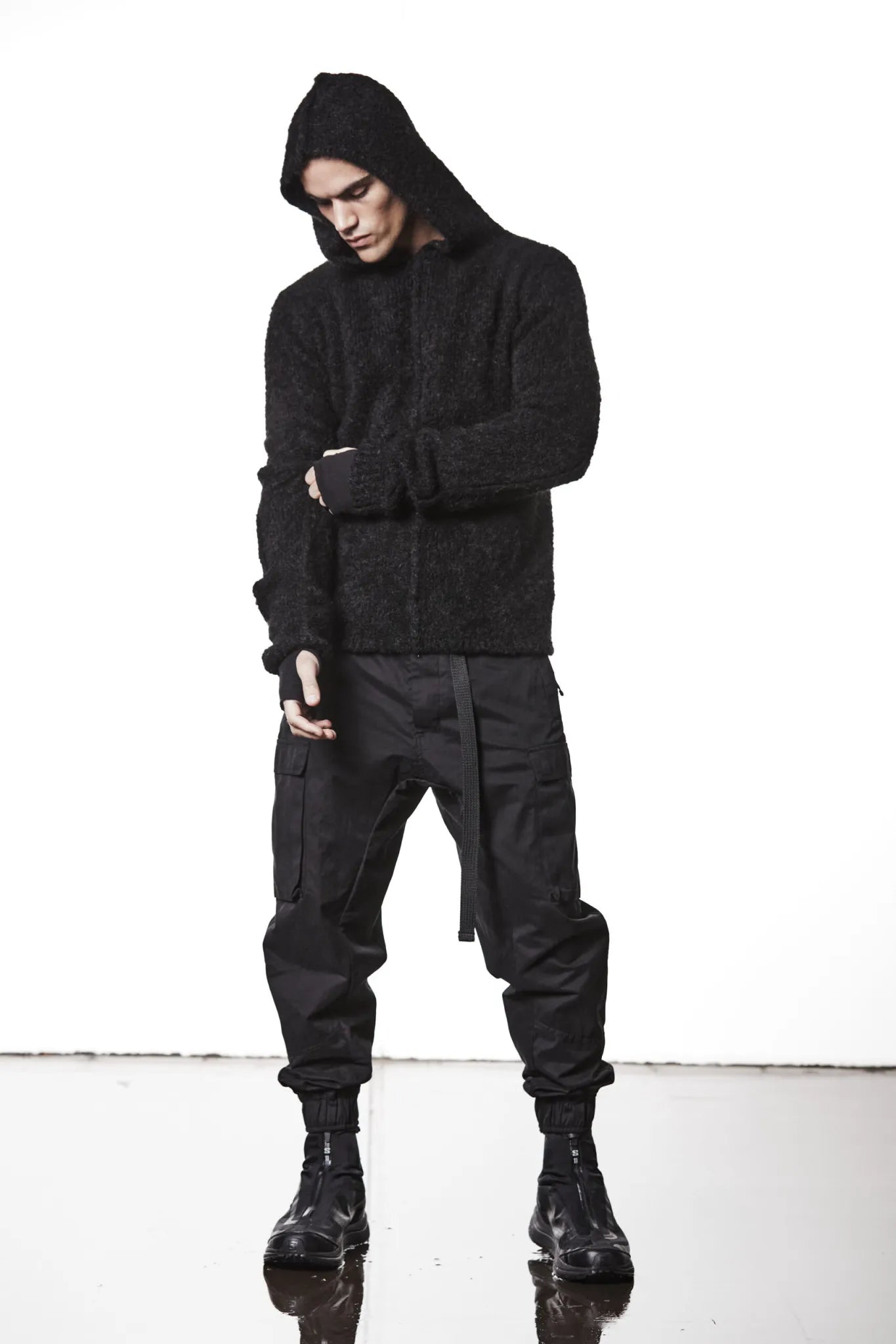 Black hoodie - mk126