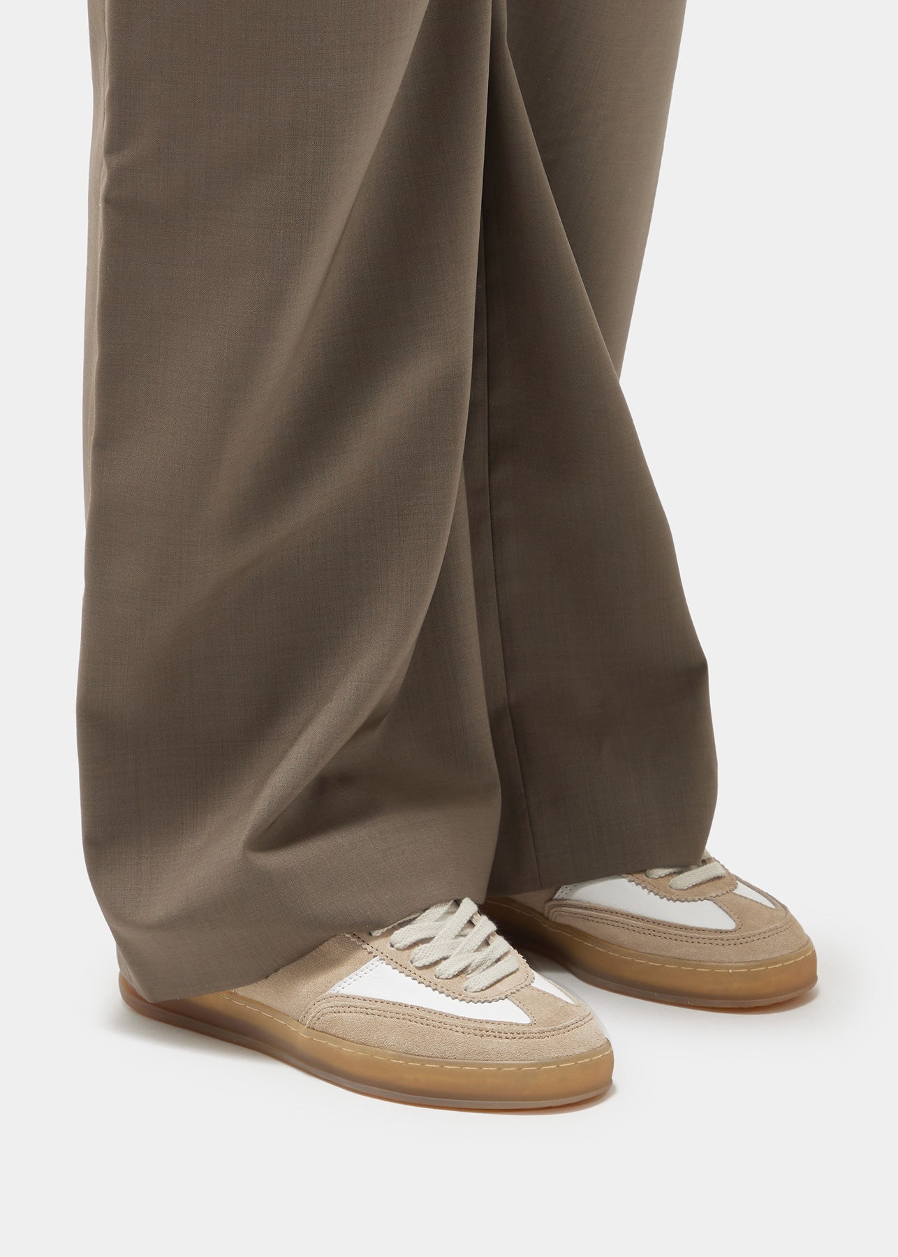 Sporty calf white beige