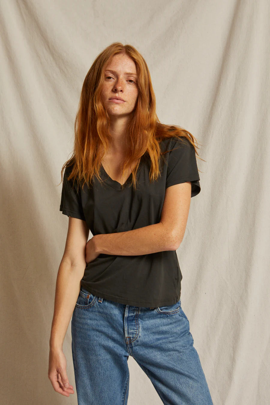 Hendrix V Neck Tee - Vintage Black