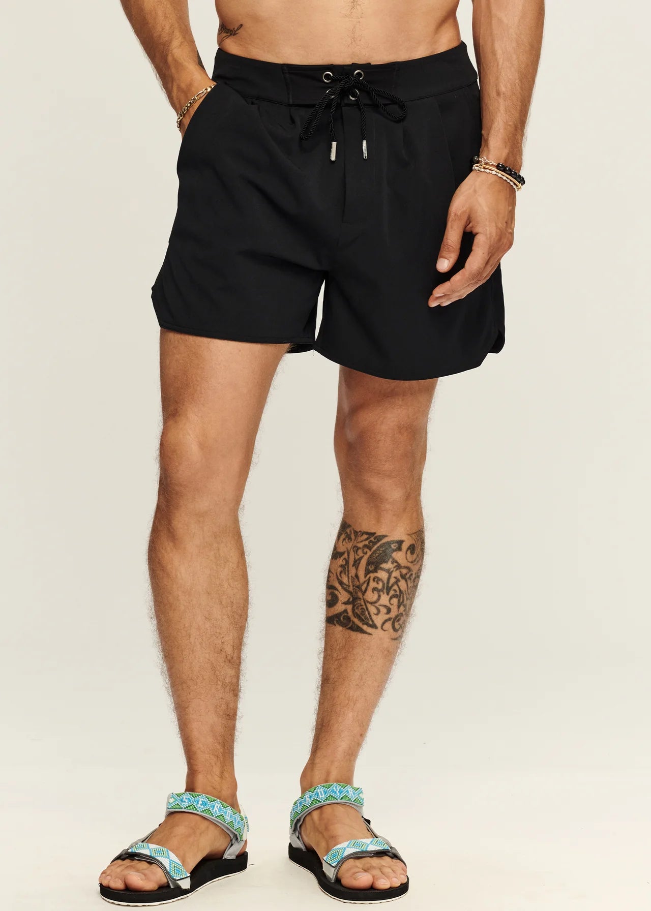 Black Bree Short