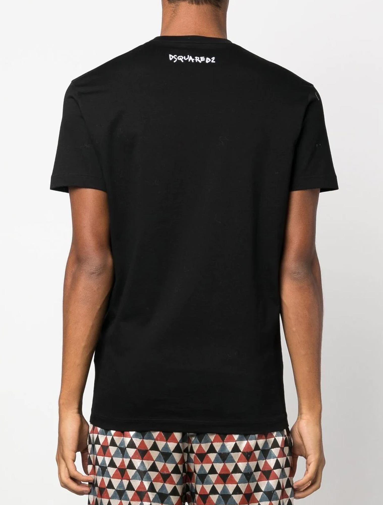Amore Black T-Shirt