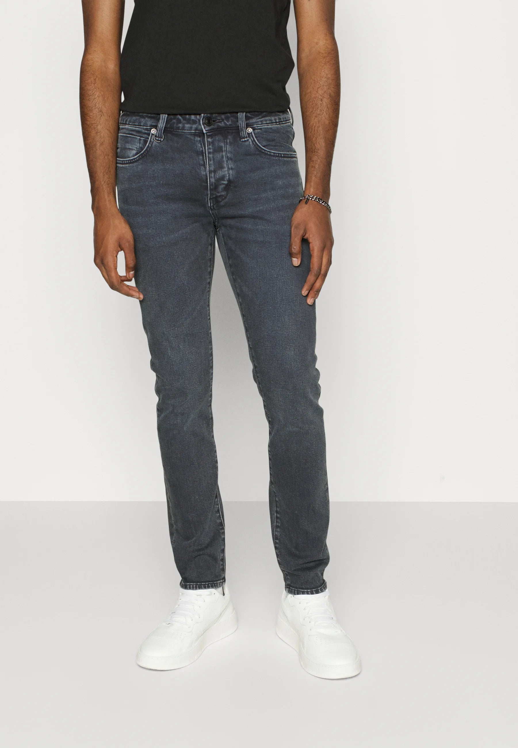 Iggy Skinny Mistaken