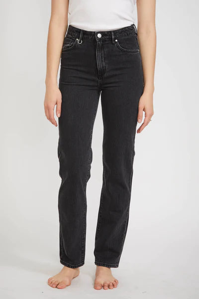 Marilyn Straight Jeans After Hours