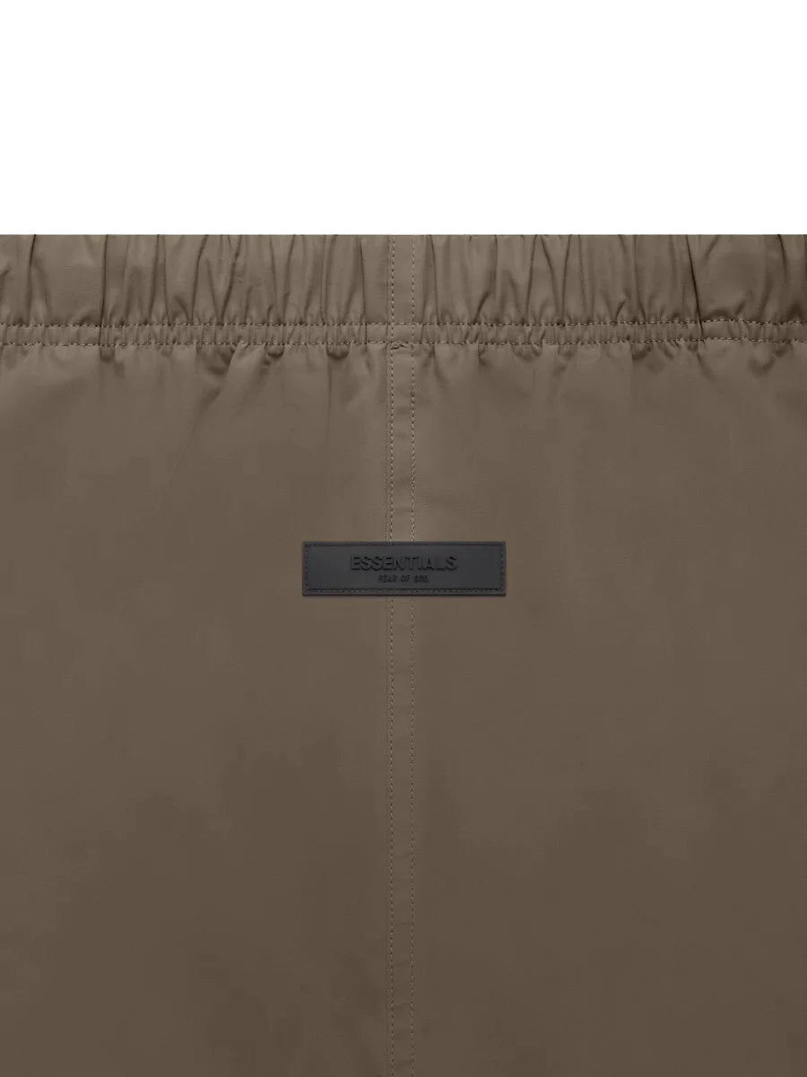 Women Dock Short Wood