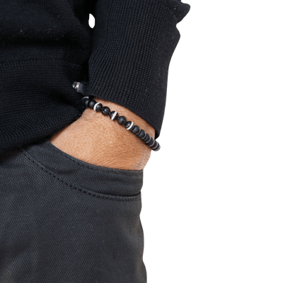 Onyx Dzi Black Stripe White Bracelet