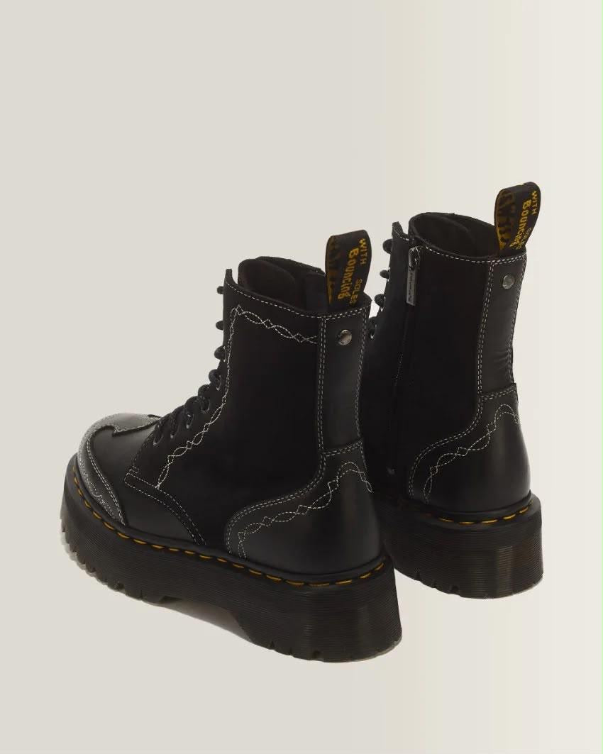 DR MARTENS EYE BOOT