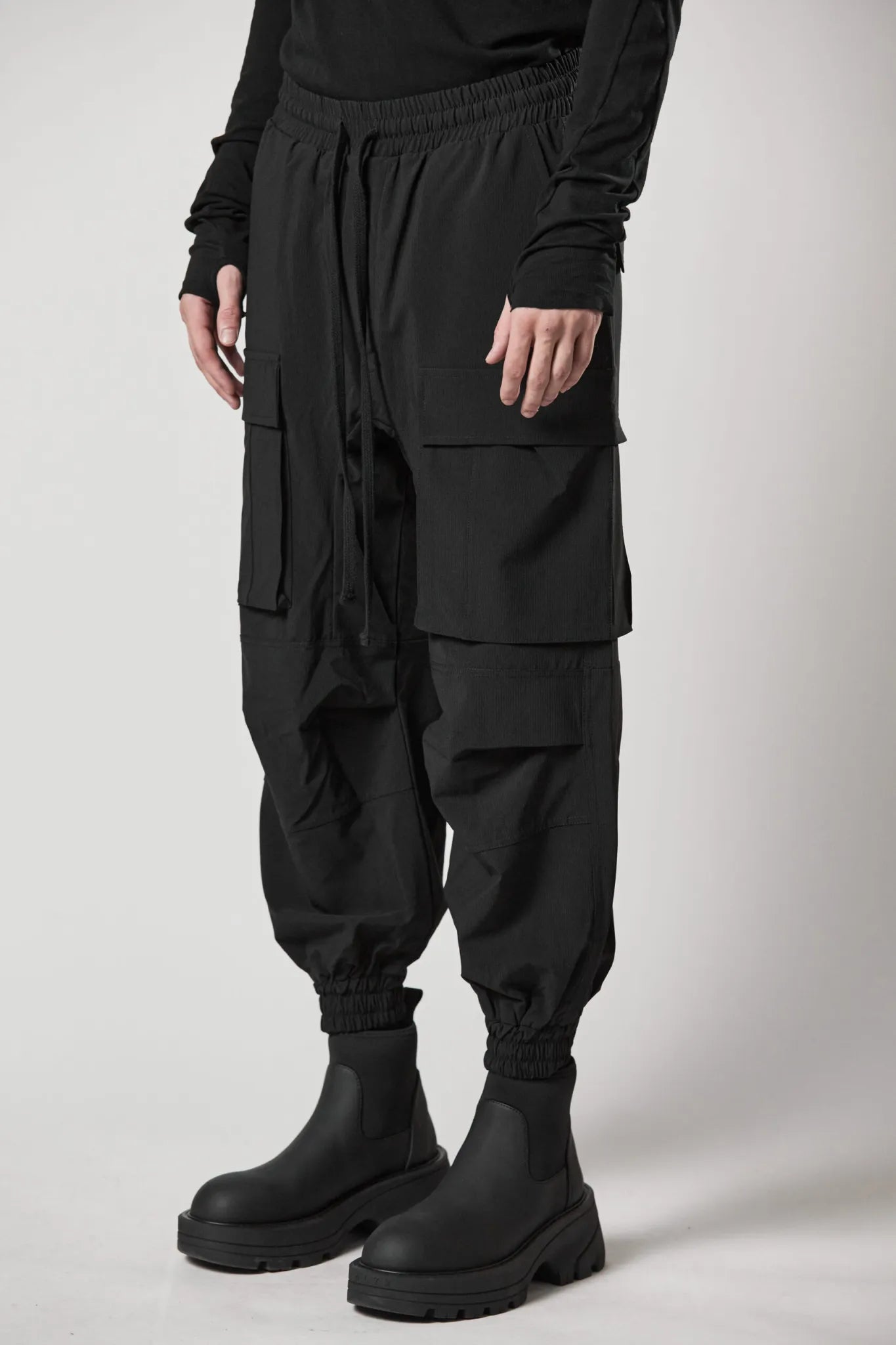 Black trousers- mst 451