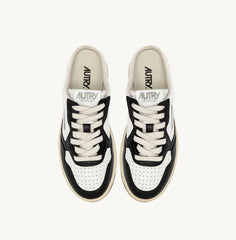 MEDALIST MULE SNEAKERS IN WHITE AND BLACK LEATHER