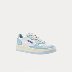MEDALIST LOW - WHITE / BABY BLUE LEATHER