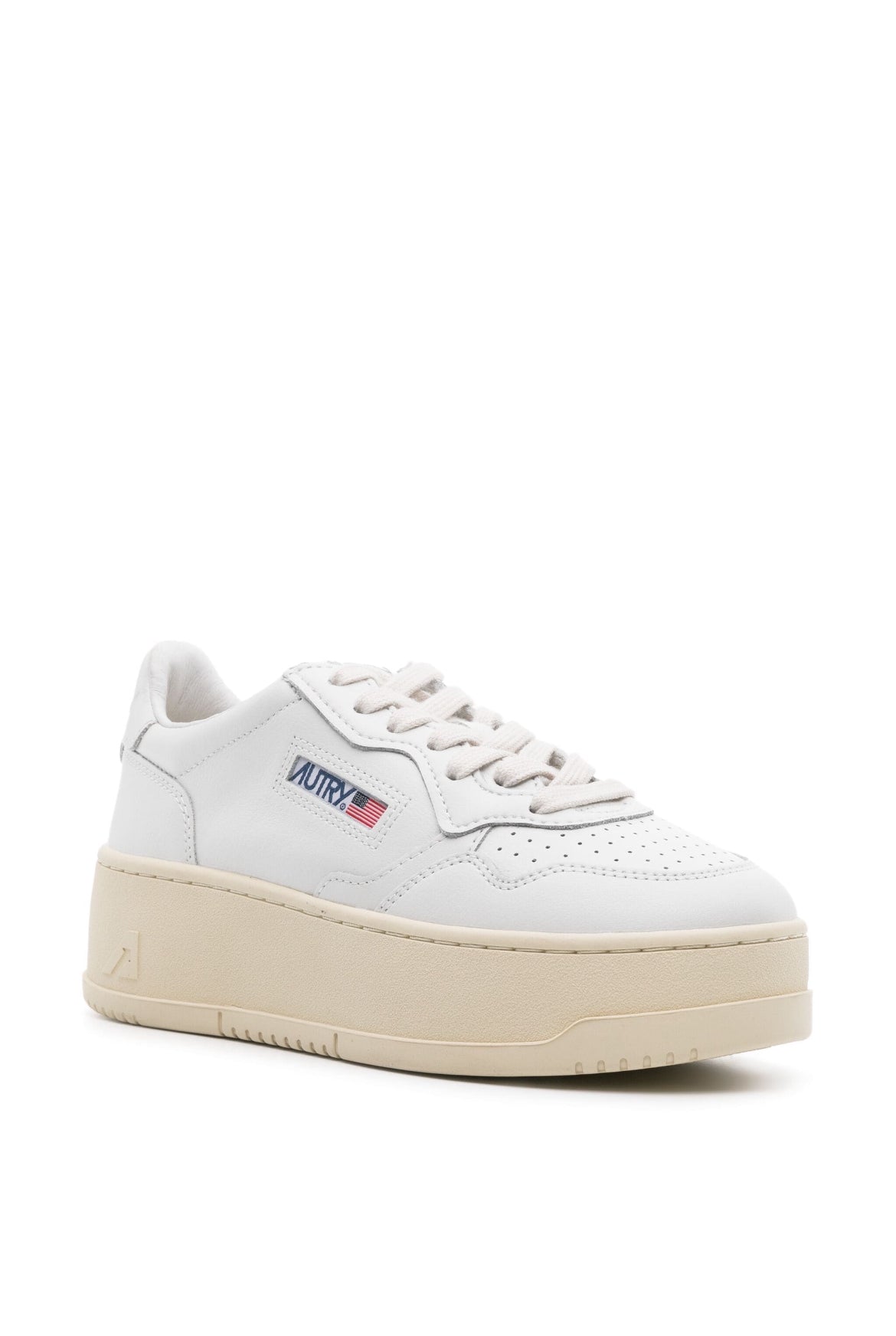 Medalist platform leather sneakers