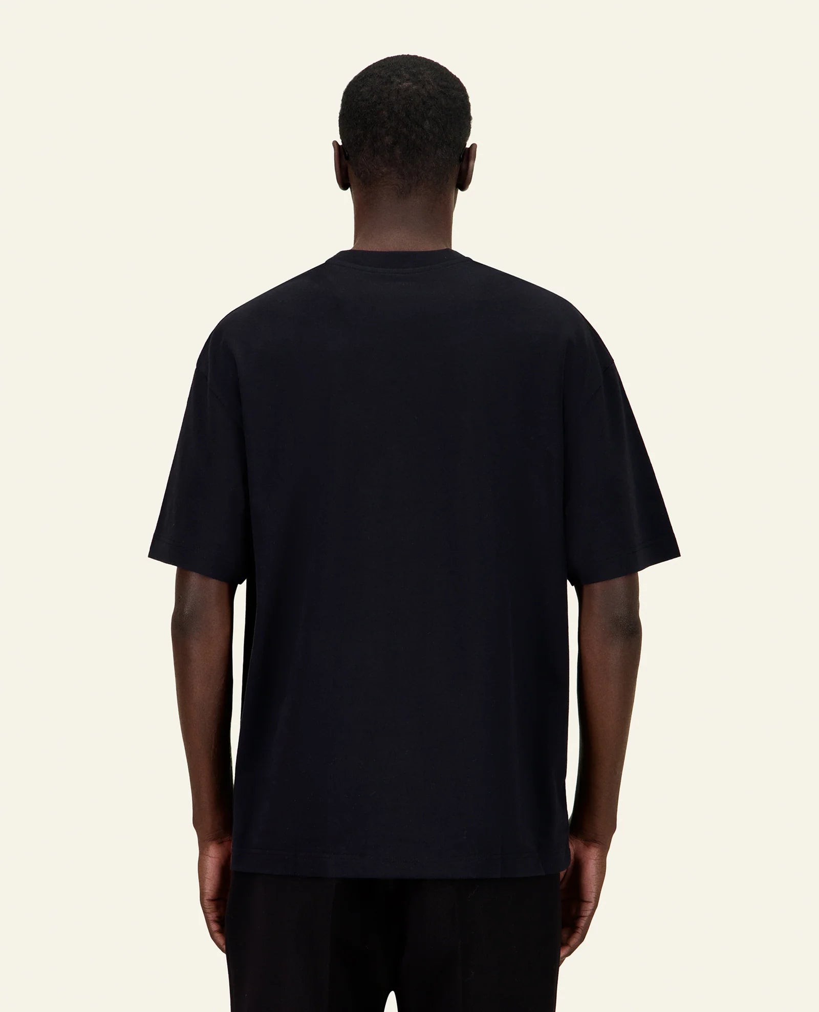 Elon tee-black