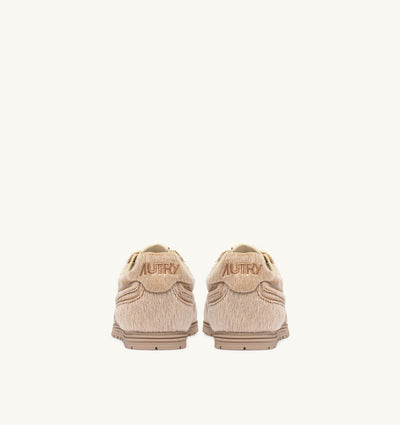 WINDSPIN SNEAKERS IN IVORY PONY SKIN EFFECT MATERIALL