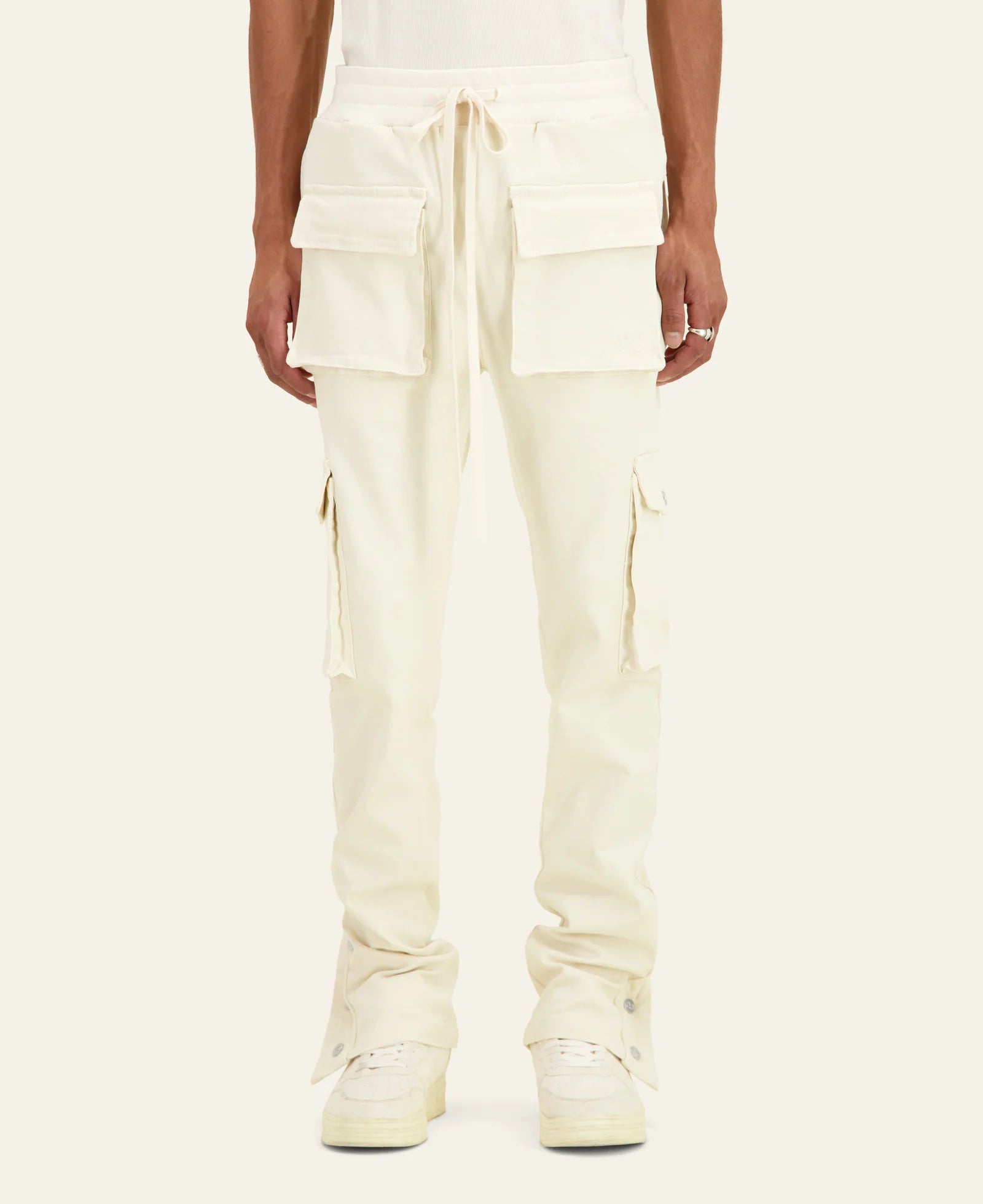 Cargo front pocket-Ecru