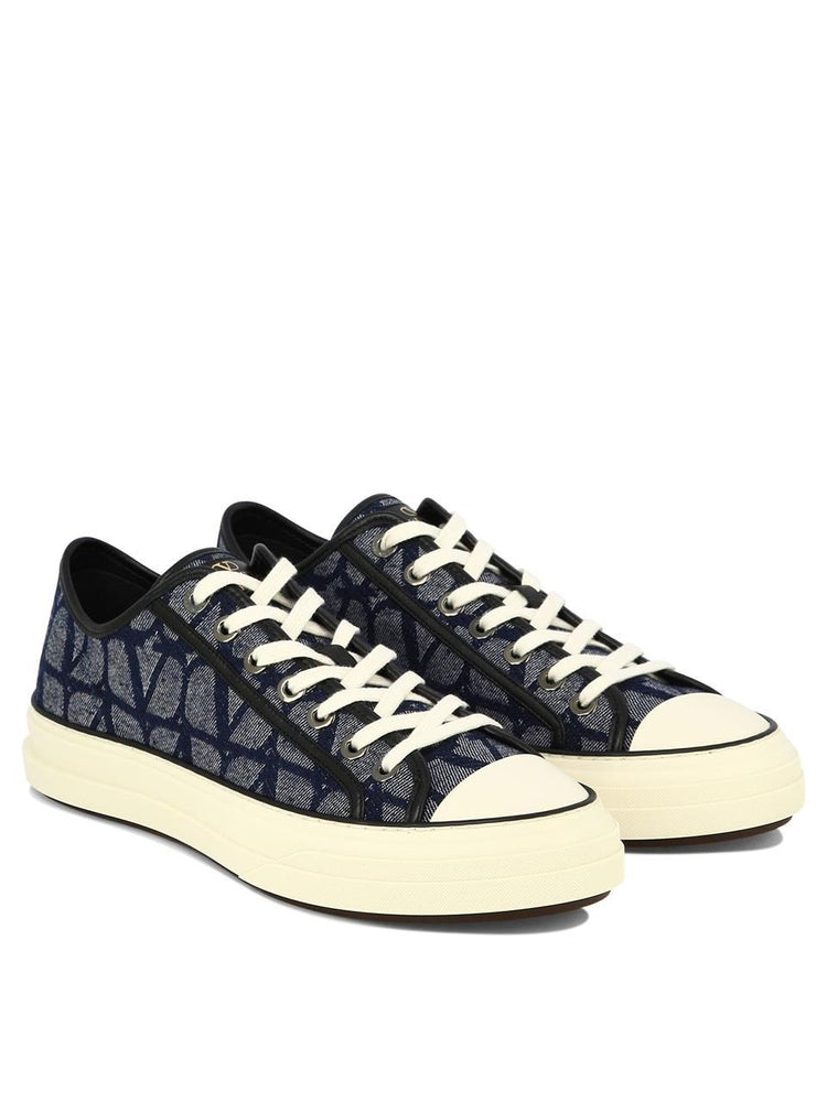 Canvas and leather sneakers Iconographe