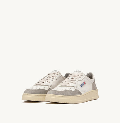 MEDALIST LOW SNEAKERS IN WHITE GOATSKIN AND GRAY SUEDE