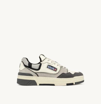 CLC LOW SNEAKERS IN GRAY AND BLACK SUEDE AND NABUCK