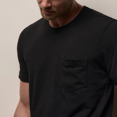 LIGHTWEIGHT JERSEY POCKET TEE