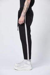 White line cropped trousers