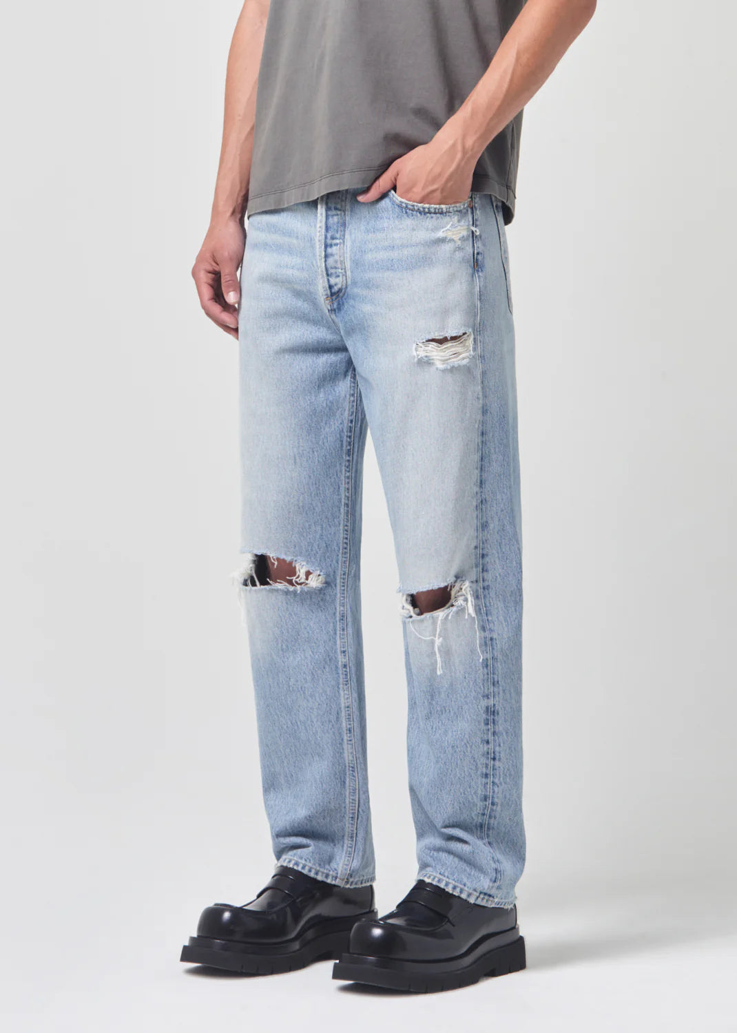 90’s jean in threadbare