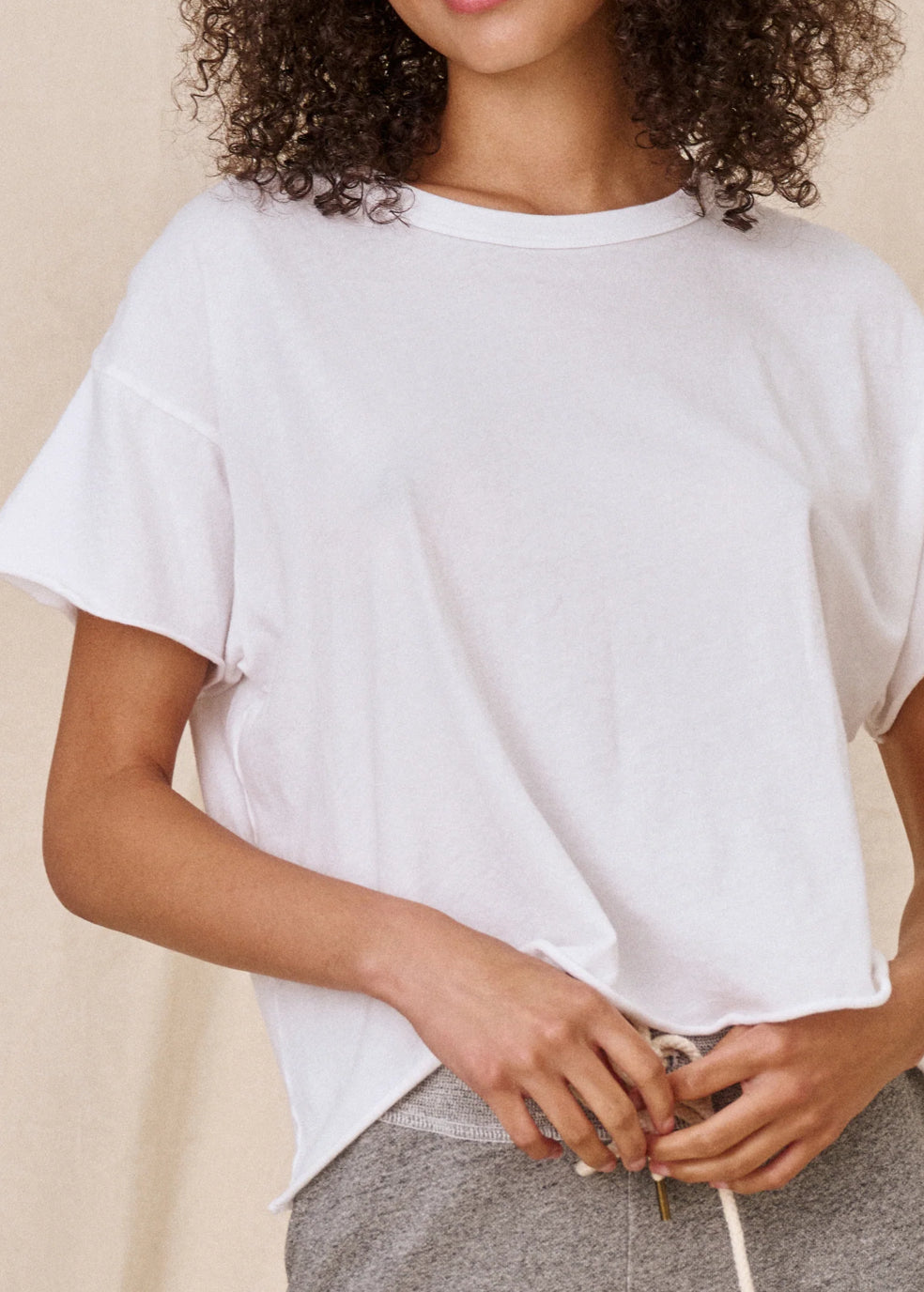 The crop tee - true white