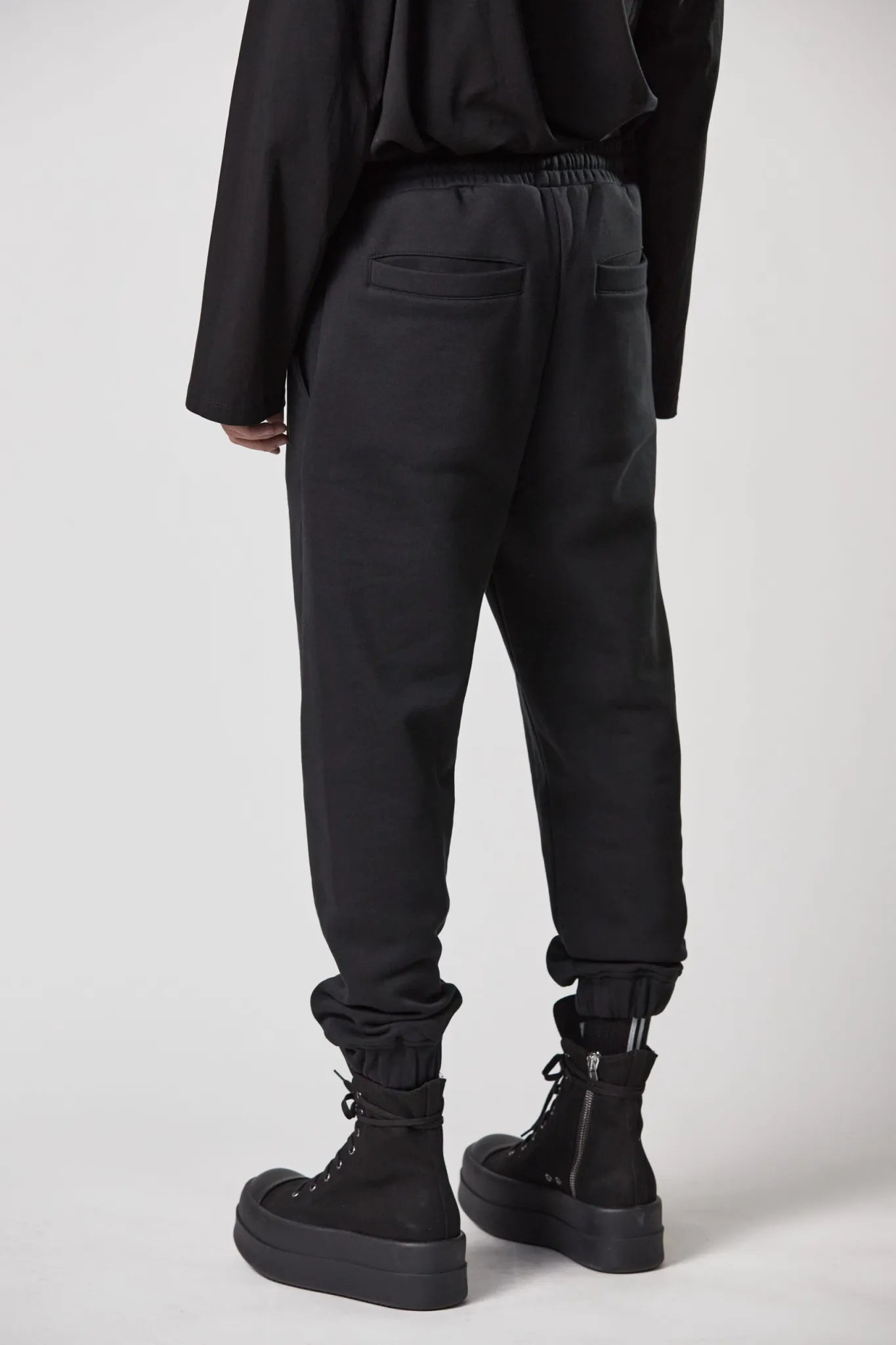 Black trousers- mst 458