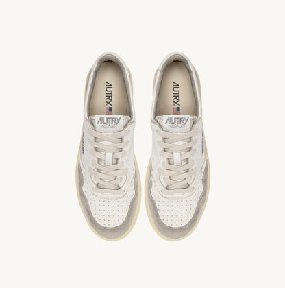 MEDALIST LOW SNEAKERS IN WHITE GOATSKIN AND GRAY SUEDE