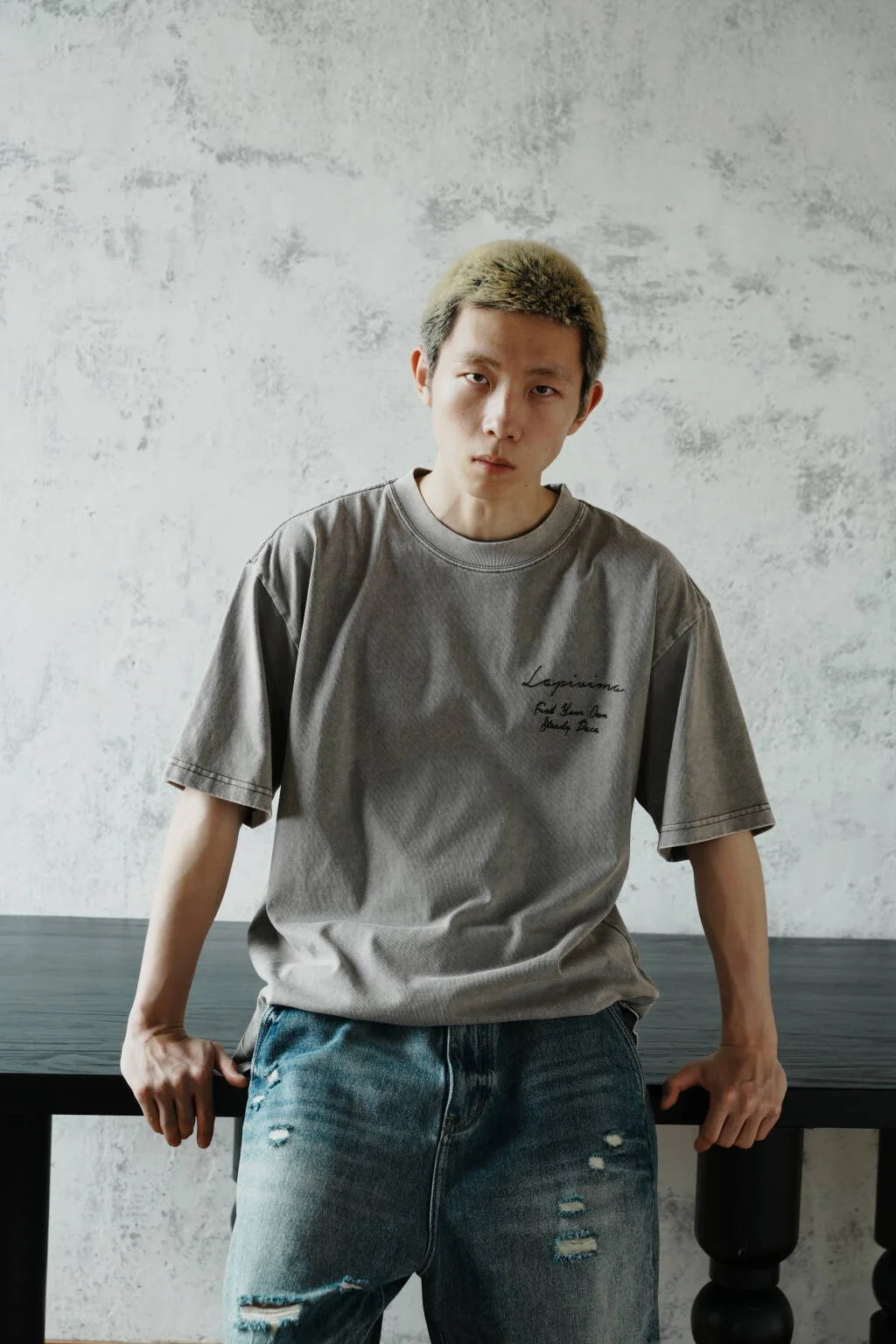 LAPIVIMA T-SHIRT - GREY WITH LOGO