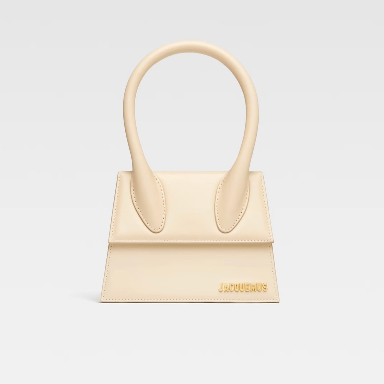 Le Chiquito Moyen Shoulder Bag - cream