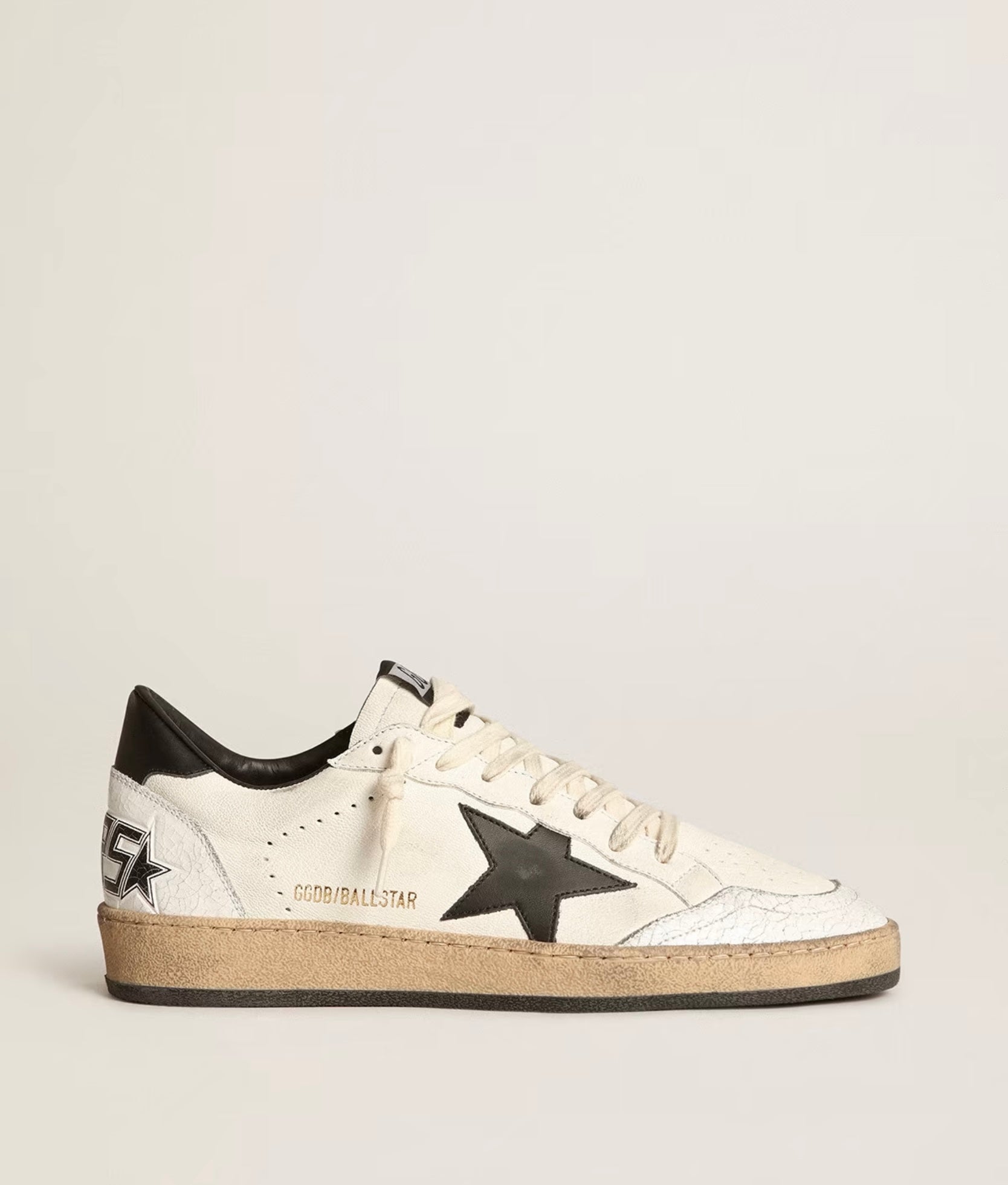 Men's Ball Star in white nappa with black star