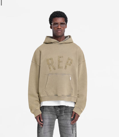 REP APPLIQUE HOODIE fawn