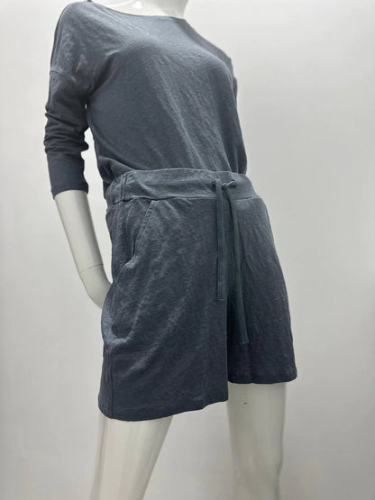 Black linen short