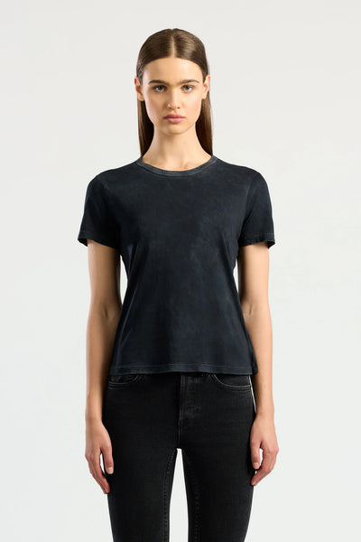 W Standard Tee - Vintage Black
