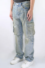 Mid rise with straight leg cargo jeans