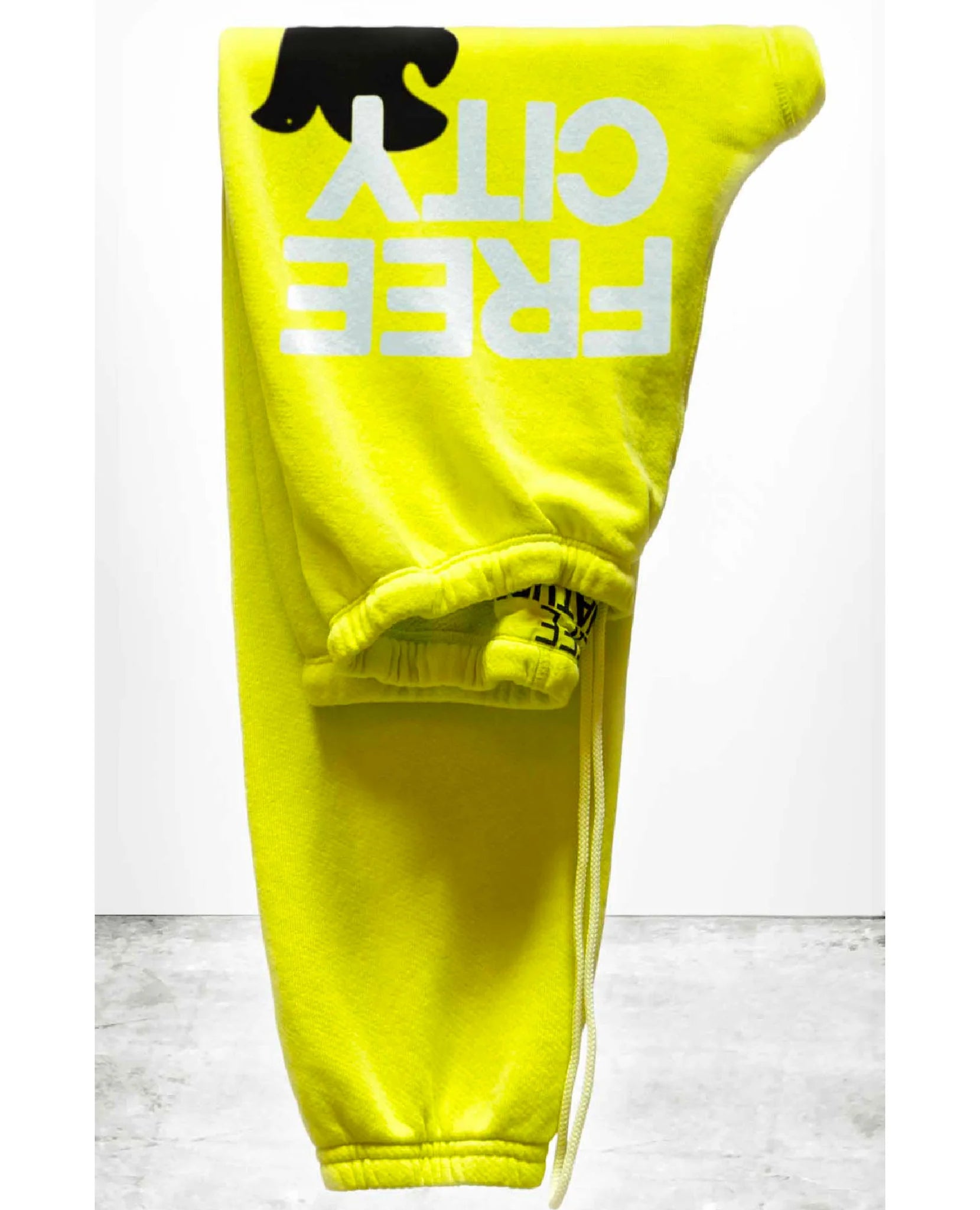 SUPERFLUFF LUX OG sweatpant - glowyellow