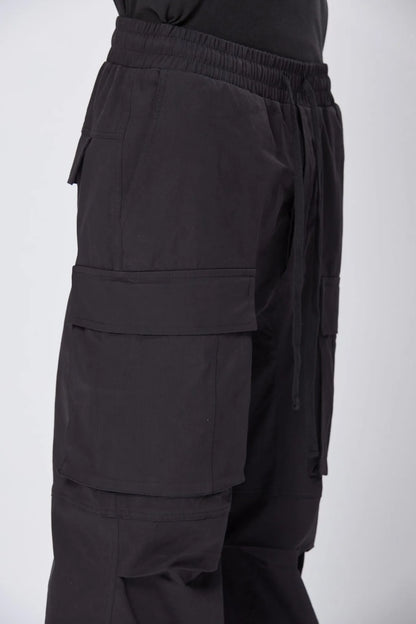 Nylon pockets oversized trousers - black