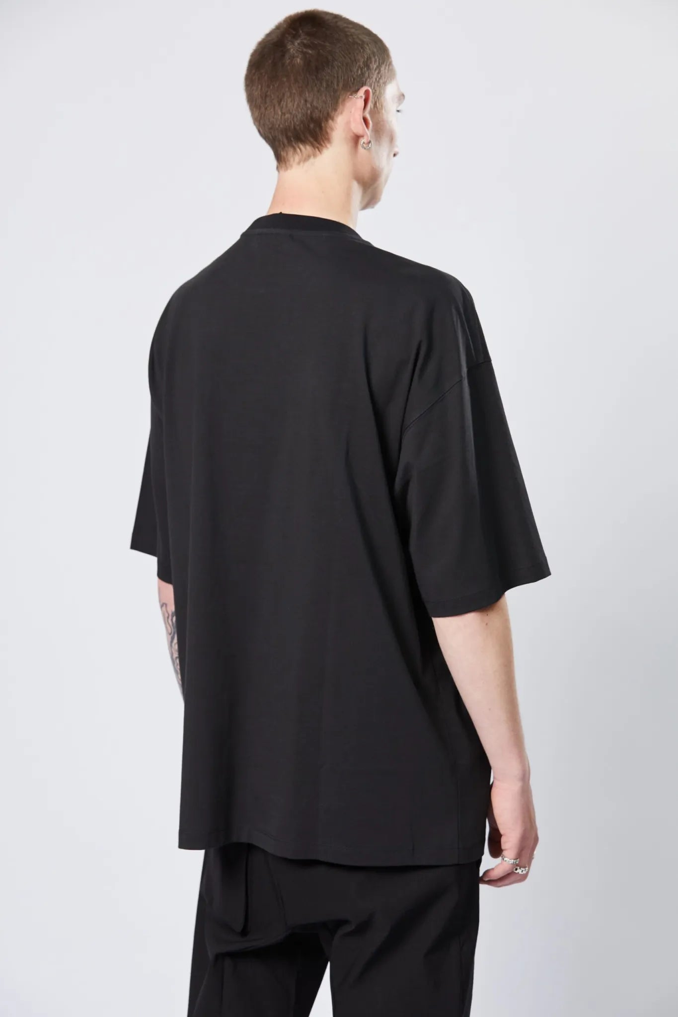 Pocket tee - black