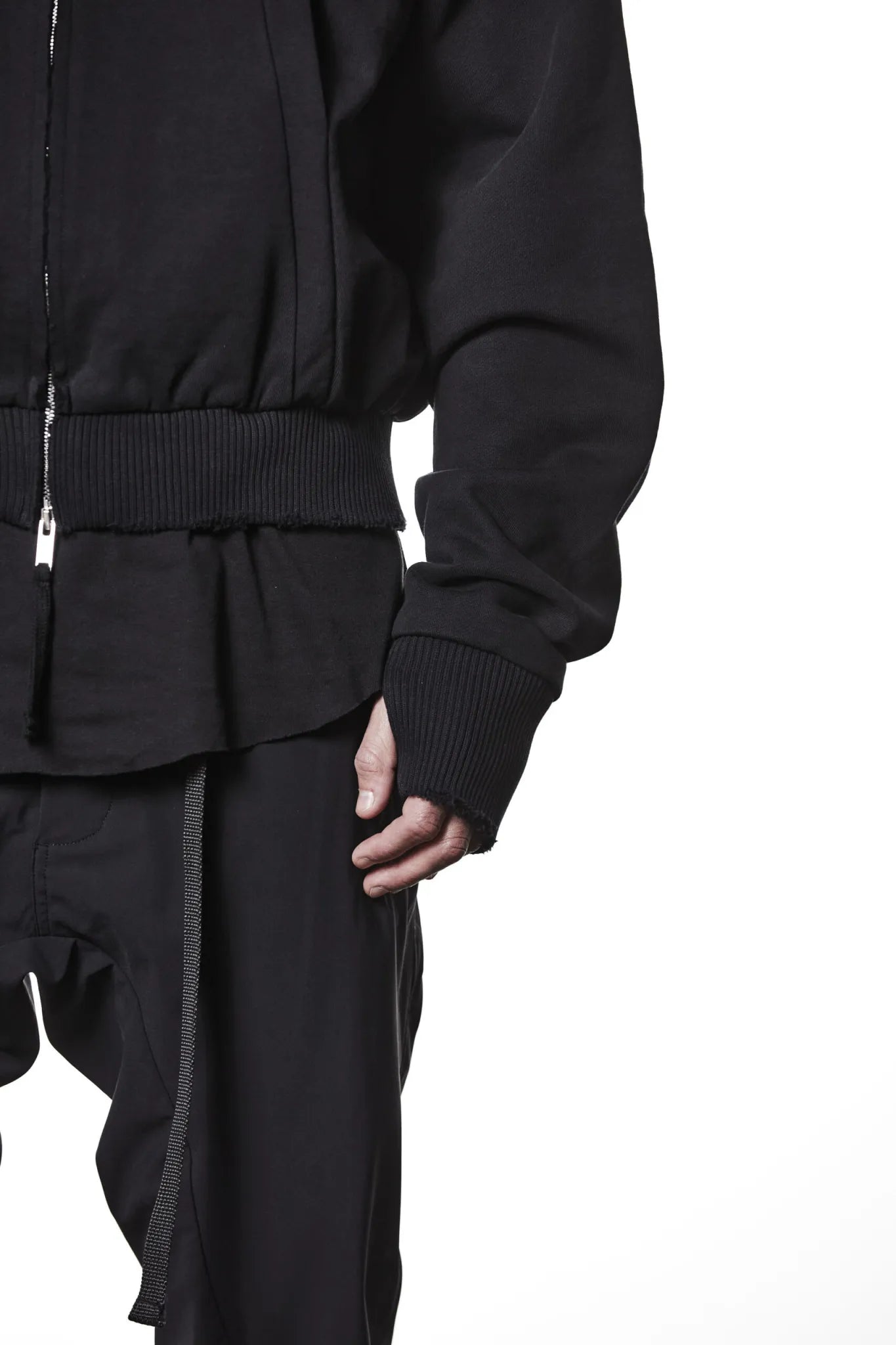 Black hoodie - msj689