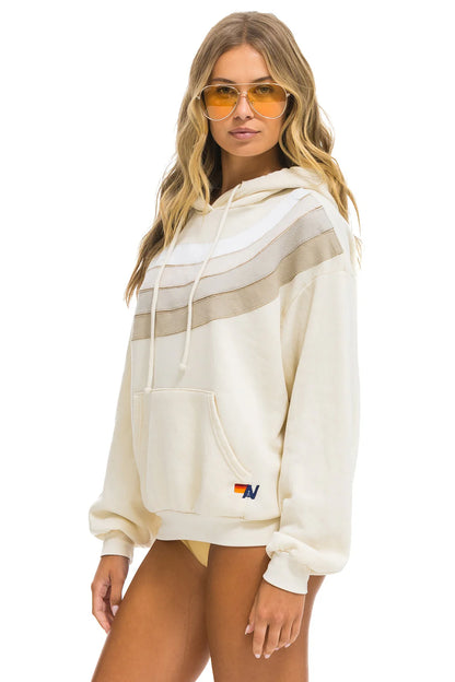 Wave stripe pull hoodie - v white