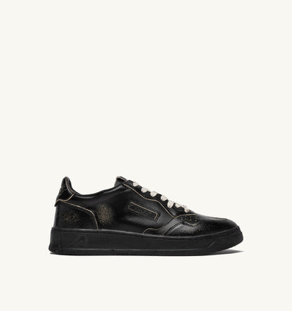 MEDALIST LOW SUPER VINTAGE SNEAKERS IN BLACK LEATHER